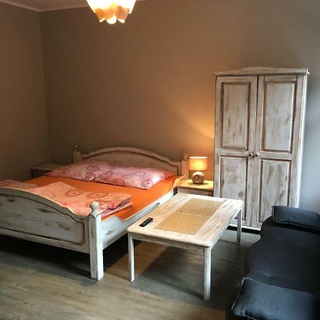 Apartamento Kawalerka Fredry 3/12 Poznan Exterior foto